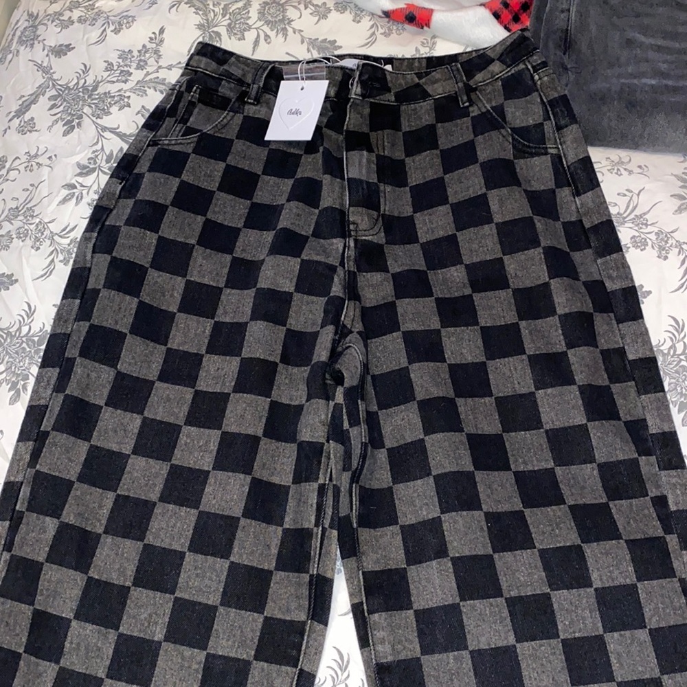 Adika loose fit/mom jeans